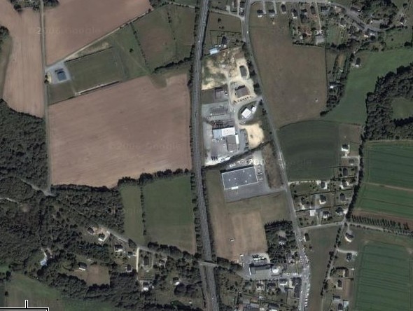 900-Stade+bourg.bmp.jpg